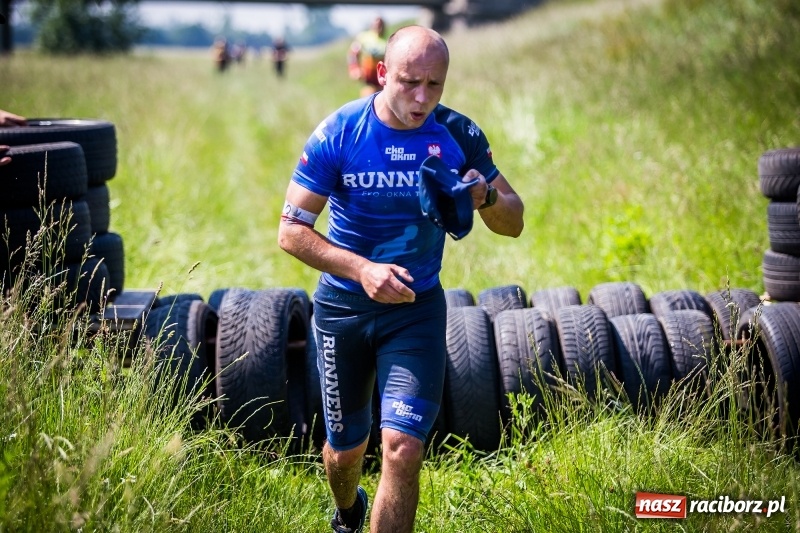 Zdjęcie w galerii na portalu naszraciborz.pl: I Bieg Cichociemnych w Raciborzu. Trasa wyciskała ostatnie poty FOTO i WIDEO wiadomości z regionu