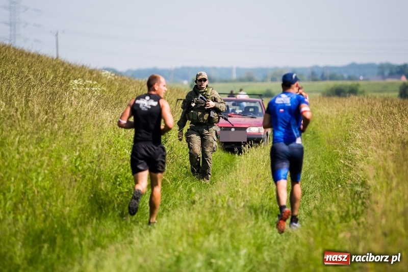 Zdjęcie w galerii na portalu naszraciborz.pl: I Bieg Cichociemnych w Raciborzu. Trasa wyciskała ostatnie poty FOTO i WIDEO wiadomości z regionu