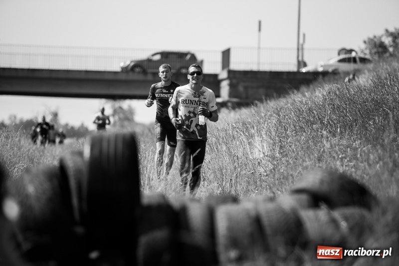 Zdjęcie w galerii na portalu naszraciborz.pl: I Bieg Cichociemnych w Raciborzu. Trasa wyciskała ostatnie poty FOTO i WIDEO wiadomości z regionu