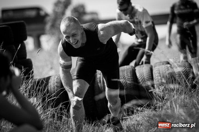 Zdjęcie w galerii na portalu naszraciborz.pl: I Bieg Cichociemnych w Raciborzu. Trasa wyciskała ostatnie poty FOTO i WIDEO wiadomości z regionu