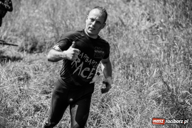 Zdjęcie w galerii na portalu naszraciborz.pl: I Bieg Cichociemnych w Raciborzu. Trasa wyciskała ostatnie poty FOTO i WIDEO wiadomości z regionu