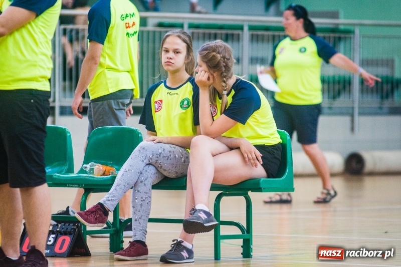 Zdjęcie w galerii na portalu naszraciborz.pl: Po raz szósty zagrali dla swoich mam wiadomości z regionu