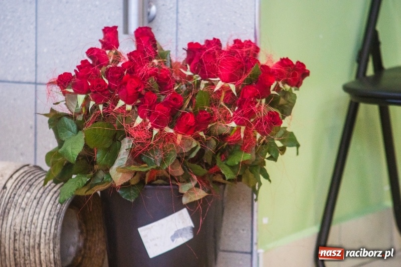 Zdjęcie w galerii na portalu naszraciborz.pl: Po raz szósty zagrali dla swoich mam wiadomości z regionu