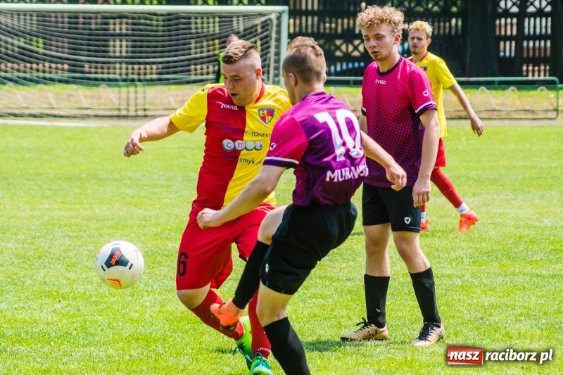 Zdjęcie w galerii na portalu naszraciborz.pl: Piłkarskie Mistrzostwa Polski niesłyszących na stadionie PWSZ wiadomości z regionu