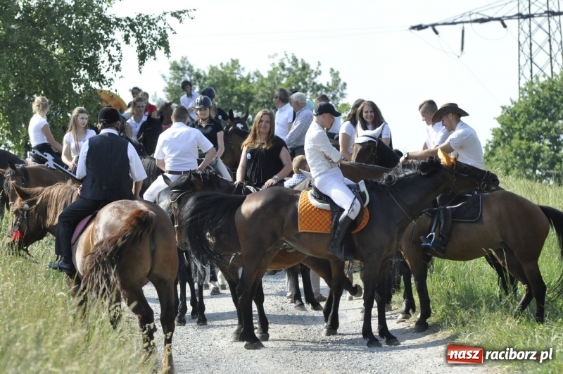 Zdjęcie w galerii na portalu naszraciborz.pl: Ze świętym Urbanem po brzeskich polach i łąkach wiadomości z regionu