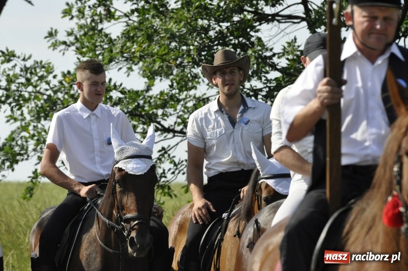 Zdjęcie w galerii na portalu naszraciborz.pl: Ze świętym Urbanem po brzeskich polach i łąkach wiadomości z regionu
