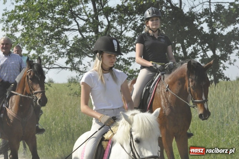 Zdjęcie w galerii na portalu naszraciborz.pl: Ze świętym Urbanem po brzeskich polach i łąkach wiadomości z regionu