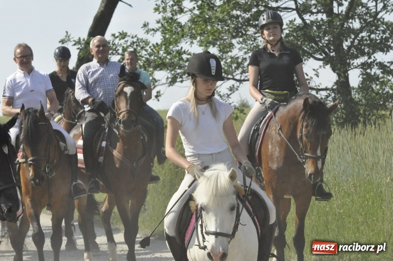 Zdjęcie w galerii na portalu naszraciborz.pl: Ze świętym Urbanem po brzeskich polach i łąkach wiadomości z regionu