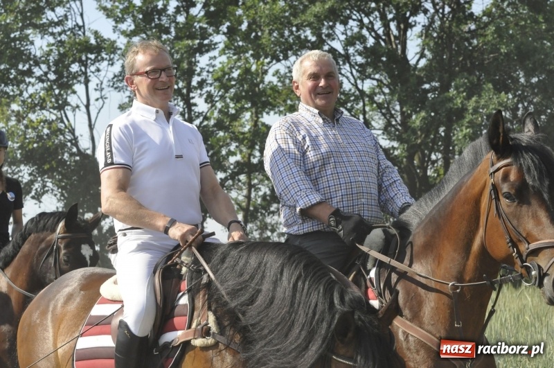 Zdjęcie w galerii na portalu naszraciborz.pl: Ze świętym Urbanem po brzeskich polach i łąkach wiadomości z regionu