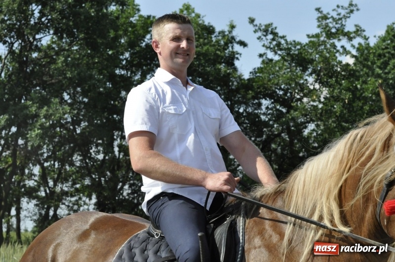 Zdjęcie w galerii na portalu naszraciborz.pl: Ze świętym Urbanem po brzeskich polach i łąkach wiadomości z regionu