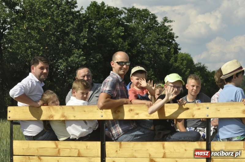 Zdjęcie w galerii na portalu naszraciborz.pl: Ze świętym Urbanem po brzeskich polach i łąkach wiadomości z regionu