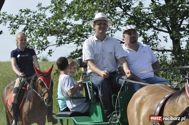 Zdjęcie w galerii na portalu naszraciborz.pl: Ze świętym Urbanem po brzeskich polach i łąkach wiadomości z regionu