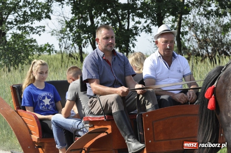 Zdjęcie w galerii na portalu naszraciborz.pl: Ze świętym Urbanem po brzeskich polach i łąkach wiadomości z regionu