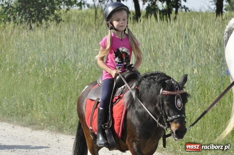 Zdjęcie w galerii na portalu naszraciborz.pl: Ze świętym Urbanem po brzeskich polach i łąkach wiadomości z regionu