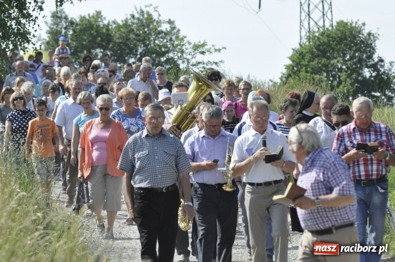 Zdjęcie w galerii na portalu naszraciborz.pl: Ze świętym Urbanem po brzeskich polach i łąkach wiadomości z regionu