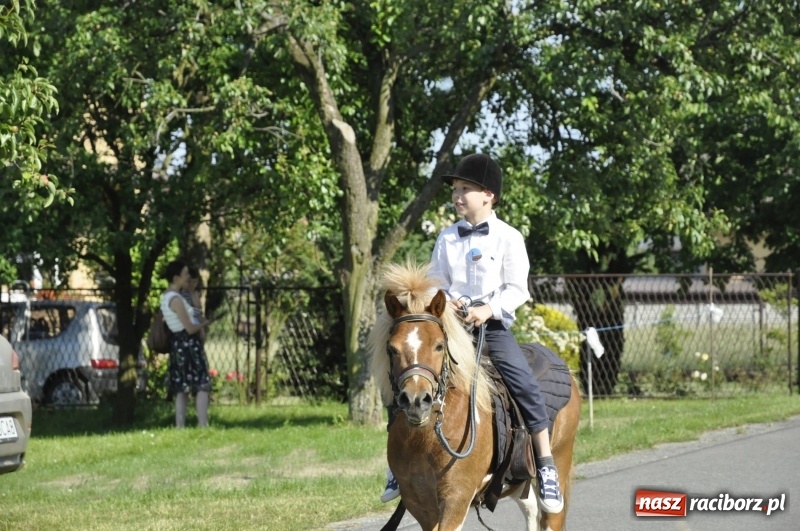 Zdjęcie w galerii na portalu naszraciborz.pl: Ze świętym Urbanem po brzeskich polach i łąkach wiadomości z regionu