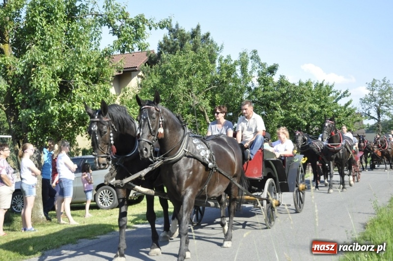 Zdjęcie w galerii na portalu naszraciborz.pl: Ze świętym Urbanem po brzeskich polach i łąkach wiadomości z regionu