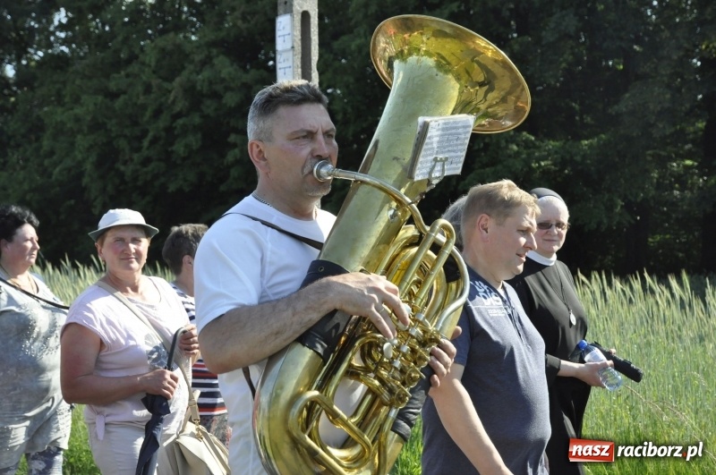 Zdjęcie w galerii na portalu naszraciborz.pl: Ze świętym Urbanem po brzeskich polach i łąkach wiadomości z regionu