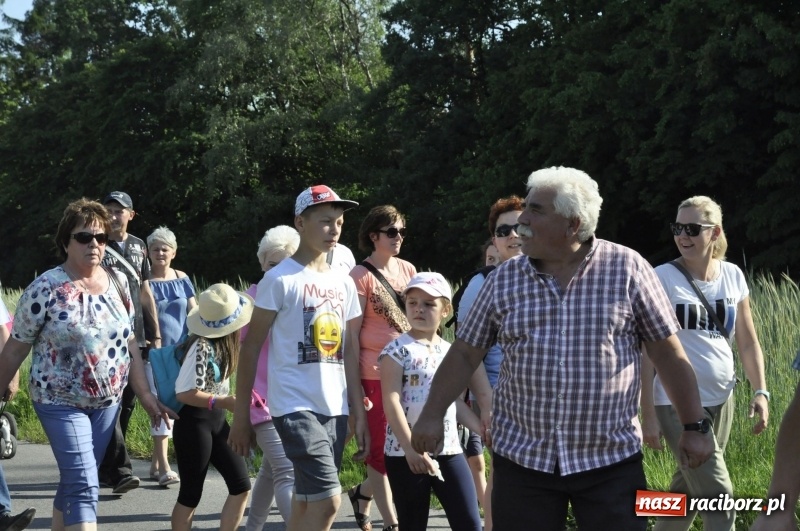 Zdjęcie w galerii na portalu naszraciborz.pl: Ze świętym Urbanem po brzeskich polach i łąkach wiadomości z regionu