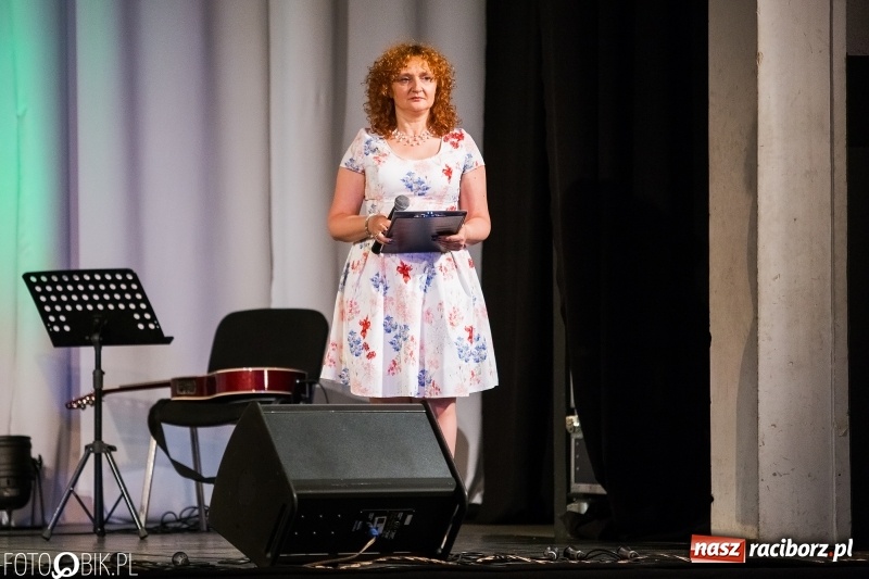 Zdjęcie w galerii na portalu naszraciborz.pl: Koncert jubileuszowy zespołu Perspektywa w Strzesze wiadomości z regionu