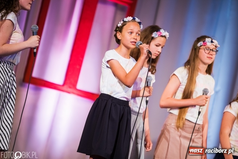 Zdjęcie w galerii na portalu naszraciborz.pl: Koncert jubileuszowy zespołu Perspektywa w Strzesze wiadomości z regionu