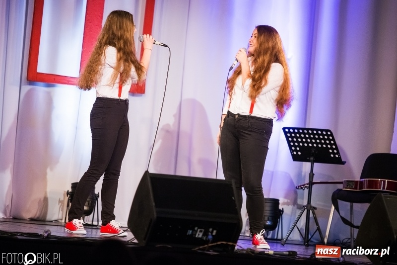 Zdjęcie w galerii na portalu naszraciborz.pl: Koncert jubileuszowy zespołu Perspektywa w Strzesze wiadomości z regionu