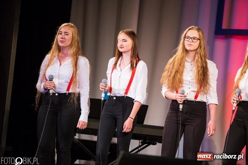 Zdjęcie w galerii na portalu naszraciborz.pl: Koncert jubileuszowy zespołu Perspektywa w Strzesze wiadomości z regionu