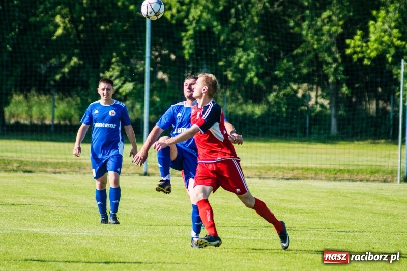 Zdjęcie w galerii na portalu naszraciborz.pl: Zaczęło się dobrze, skończyło jak zwykle. Rafako pokonało Krzanowice wiadomości z regionu