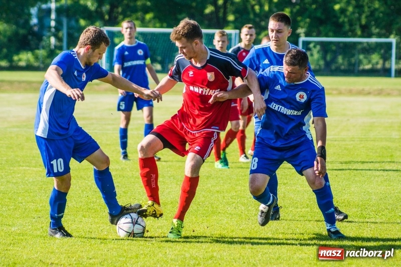 Zdjęcie w galerii na portalu naszraciborz.pl: Zaczęło się dobrze, skończyło jak zwykle. Rafako pokonało Krzanowice wiadomości z regionu