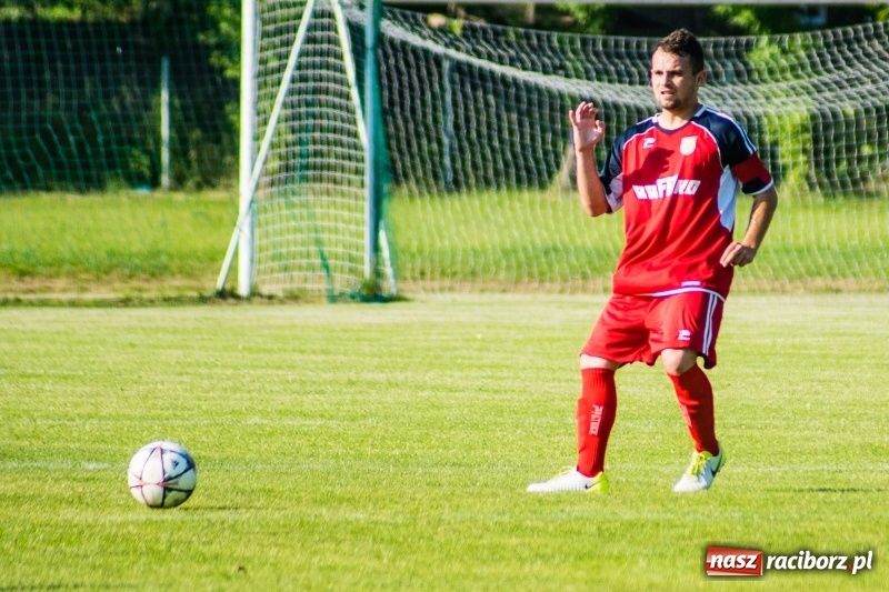 Zdjęcie w galerii na portalu naszraciborz.pl: Zaczęło się dobrze, skończyło jak zwykle. Rafako pokonało Krzanowice wiadomości z regionu