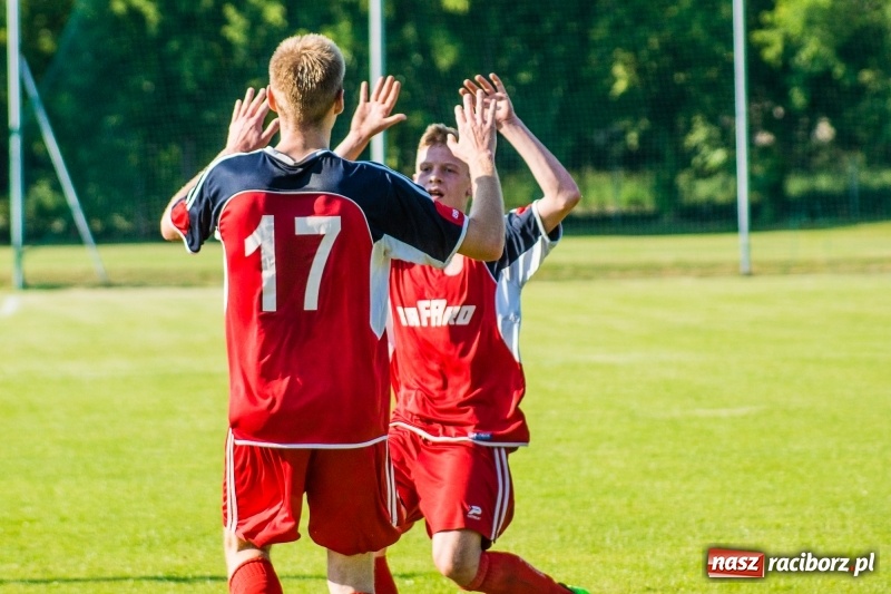 Zdjęcie w galerii na portalu naszraciborz.pl: Zaczęło się dobrze, skończyło jak zwykle. Rafako pokonało Krzanowice wiadomości z regionu