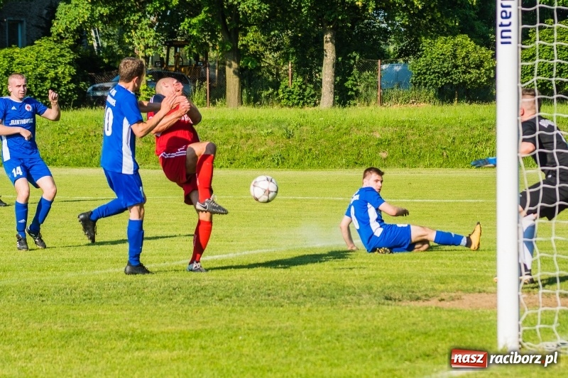 Zdjęcie w galerii na portalu naszraciborz.pl: Zaczęło się dobrze, skończyło jak zwykle. Rafako pokonało Krzanowice wiadomości z regionu