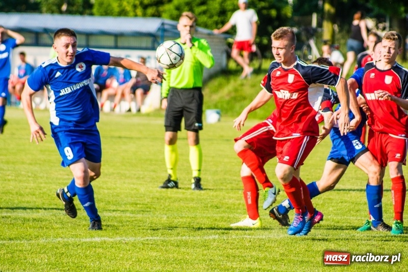 Zdjęcie w galerii na portalu naszraciborz.pl: Zaczęło się dobrze, skończyło jak zwykle. Rafako pokonało Krzanowice wiadomości z regionu