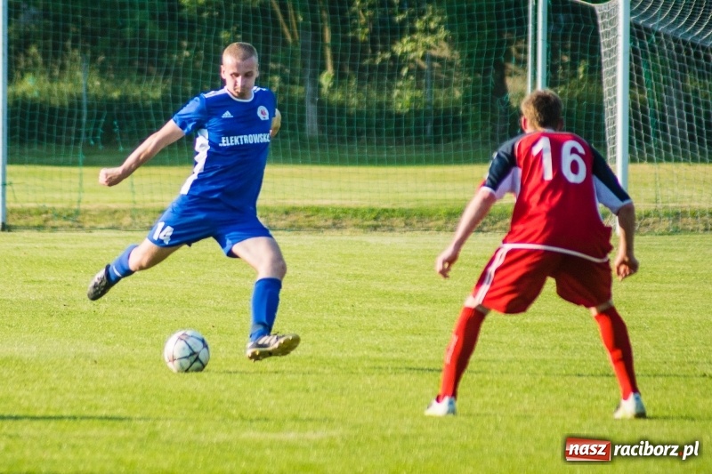 Zdjęcie w galerii na portalu naszraciborz.pl: Zaczęło się dobrze, skończyło jak zwykle. Rafako pokonało Krzanowice wiadomości z regionu