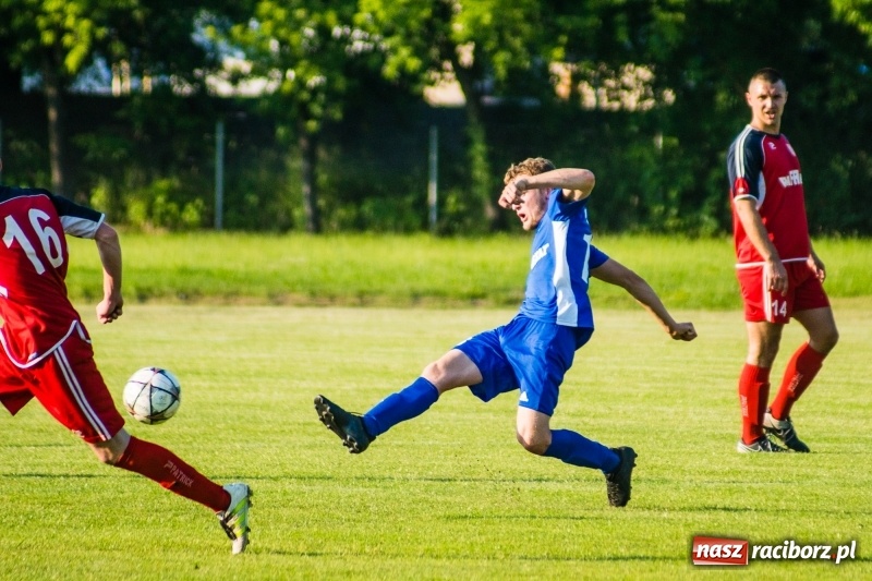 Zdjęcie w galerii na portalu naszraciborz.pl: Zaczęło się dobrze, skończyło jak zwykle. Rafako pokonało Krzanowice wiadomości z regionu