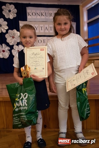 Zdjęcie w galerii na portalu naszraciborz.pl: Religijnie i metafizycznie - konkurs recytatorski w SP 18 wiadomości z regionu