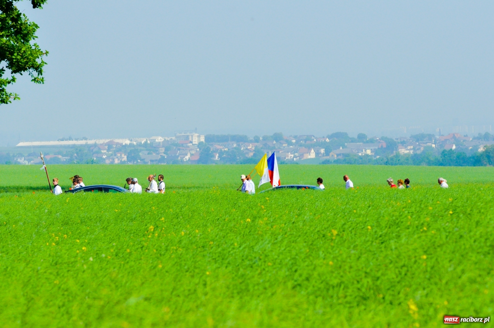 Zdjęcie w galerii na portalu naszraciborz.pl: Tworków. W gościnie u świętego Urbana wiadomości z regionu