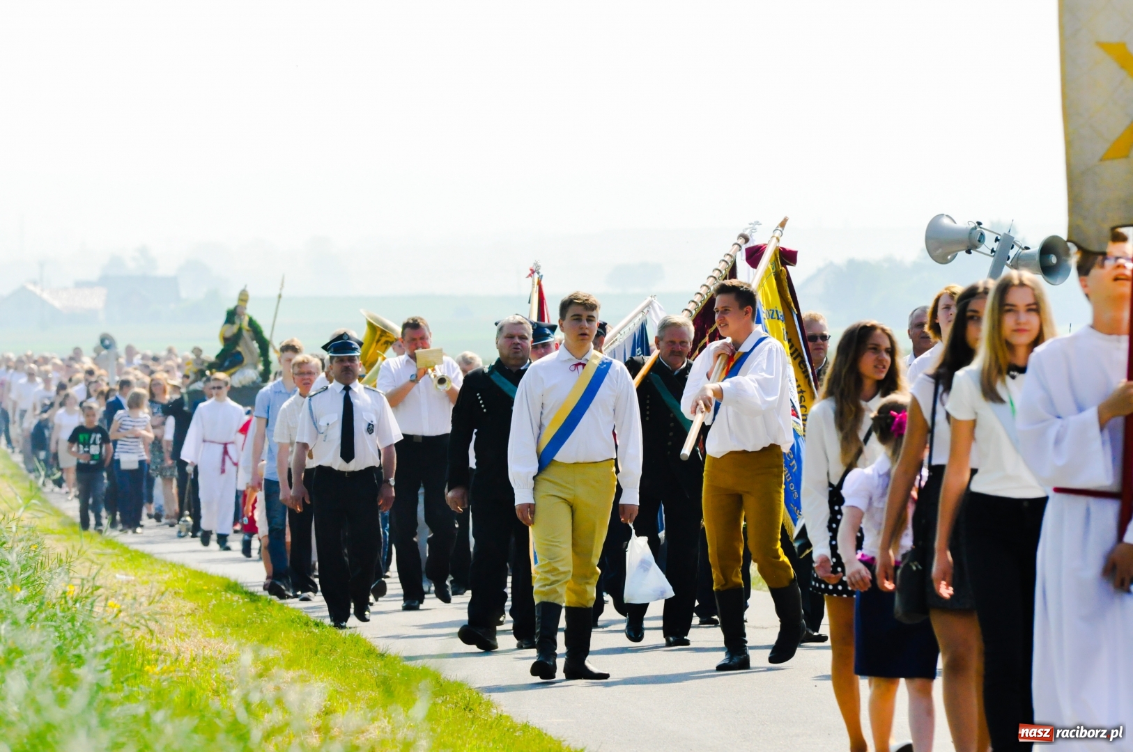 Zdjęcie w galerii na portalu naszraciborz.pl: Tworków. W gościnie u świętego Urbana wiadomości z regionu