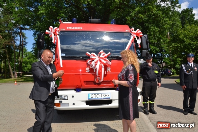 Zdjęcie w galerii na portalu naszraciborz.pl: Jankowice idą do przodu. Nowy wóz strażacki i zmodernizowany plac zabaw  wiadomości z regionu