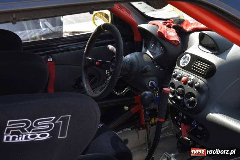 Zdjęcie w galerii na portalu naszraciborz.pl: Zapach spalin o poranku, czyli samochodowy Rajd o Puchar Burmistrza Kuźni Raciborskiej FOTO i VIDEO wiadomości z regionu