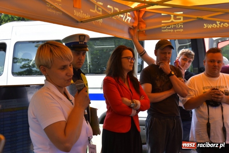 Zdjęcie w galerii na portalu naszraciborz.pl: Zapach spalin o poranku, czyli samochodowy Rajd o Puchar Burmistrza Kuźni Raciborskiej FOTO i VIDEO wiadomości z regionu