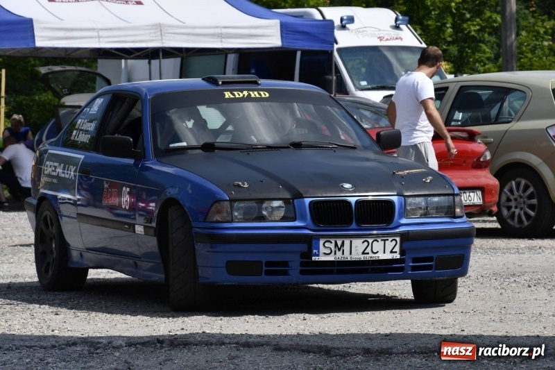 Zdjęcie w galerii na portalu naszraciborz.pl: Zapach spalin o poranku, czyli samochodowy Rajd o Puchar Burmistrza Kuźni Raciborskiej FOTO i VIDEO wiadomości z regionu