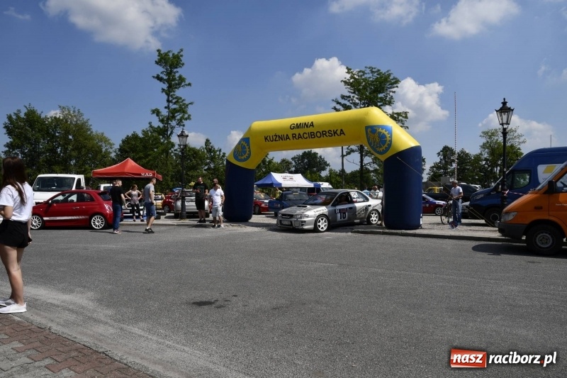 Zdjęcie w galerii na portalu naszraciborz.pl: Zapach spalin o poranku, czyli samochodowy Rajd o Puchar Burmistrza Kuźni Raciborskiej FOTO i VIDEO wiadomości z regionu