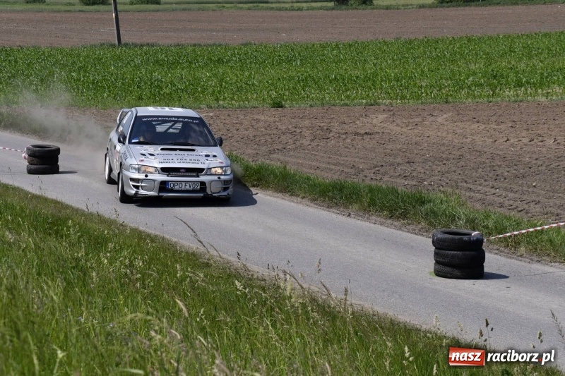 Zdjęcie w galerii na portalu naszraciborz.pl: Zapach spalin o poranku, czyli samochodowy Rajd o Puchar Burmistrza Kuźni Raciborskiej FOTO i VIDEO wiadomości z regionu