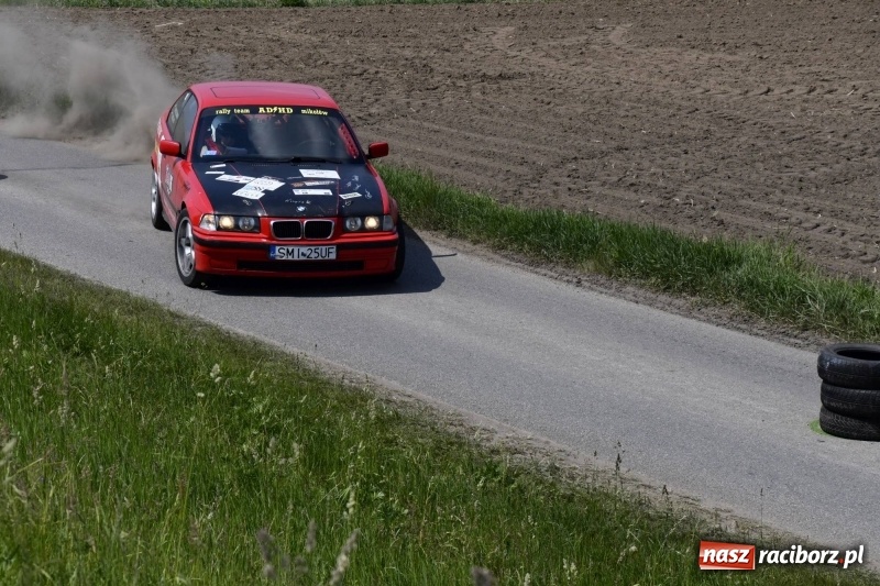 Zdjęcie w galerii na portalu naszraciborz.pl: Zapach spalin o poranku, czyli samochodowy Rajd o Puchar Burmistrza Kuźni Raciborskiej FOTO i VIDEO wiadomości z regionu
