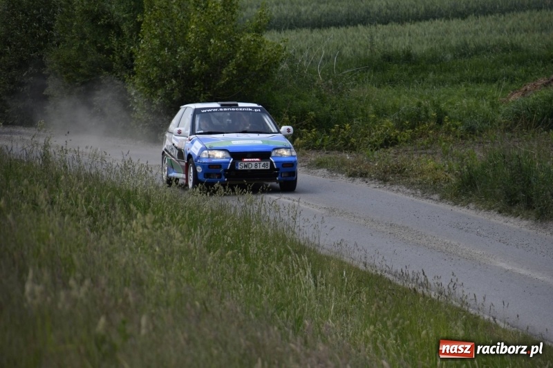 Zdjęcie w galerii na portalu naszraciborz.pl: Zapach spalin o poranku, czyli samochodowy Rajd o Puchar Burmistrza Kuźni Raciborskiej FOTO i VIDEO wiadomości z regionu