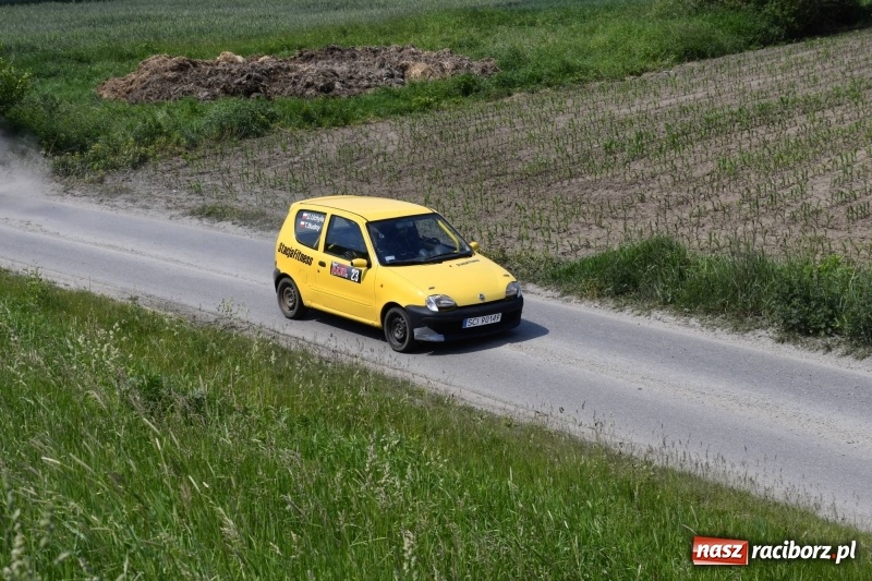Zdjęcie w galerii na portalu naszraciborz.pl: Zapach spalin o poranku, czyli samochodowy Rajd o Puchar Burmistrza Kuźni Raciborskiej FOTO i VIDEO wiadomości z regionu