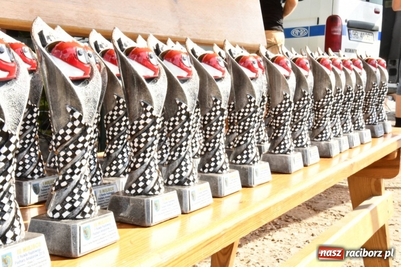 Zdjęcie w galerii na portalu naszraciborz.pl: Zapach spalin o poranku, czyli samochodowy Rajd o Puchar Burmistrza Kuźni Raciborskiej FOTO i VIDEO wiadomości z regionu