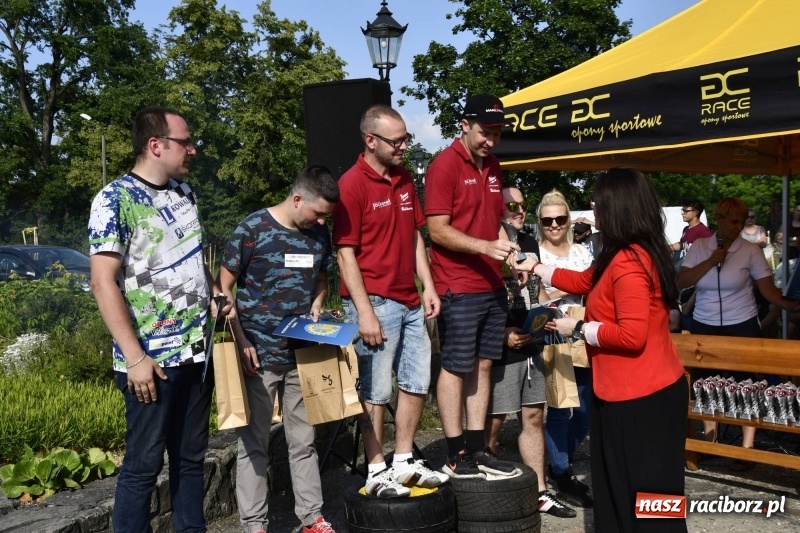 Zdjęcie w galerii na portalu naszraciborz.pl: Zapach spalin o poranku, czyli samochodowy Rajd o Puchar Burmistrza Kuźni Raciborskiej FOTO i VIDEO wiadomości z regionu
