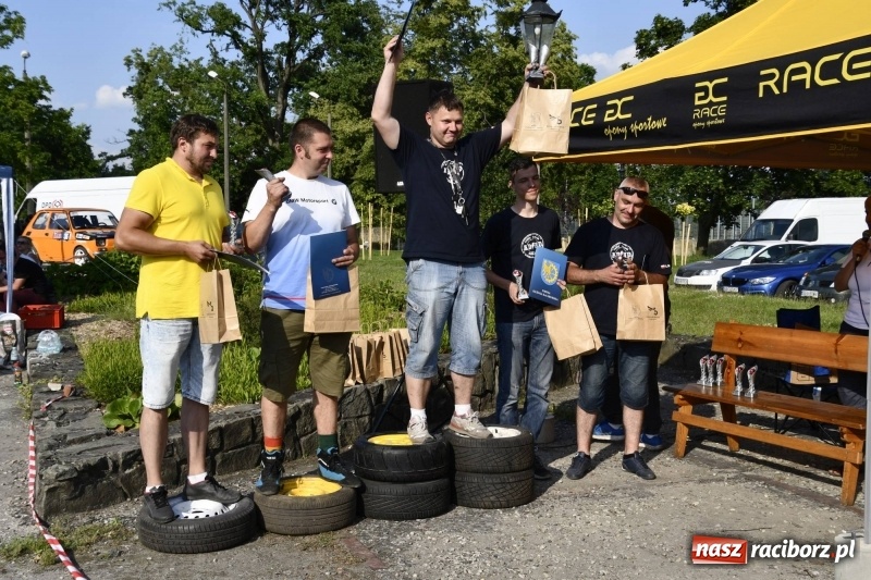 Zdjęcie w galerii na portalu naszraciborz.pl: Zapach spalin o poranku, czyli samochodowy Rajd o Puchar Burmistrza Kuźni Raciborskiej FOTO i VIDEO wiadomości z regionu